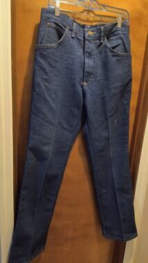 195003.  Men's Sedgefield Blue Jeans 34 x 32
